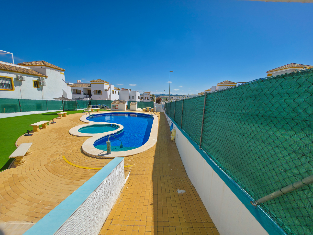 Master bedroom in apartment for sale in Vistabella Golf Entre Naranjos