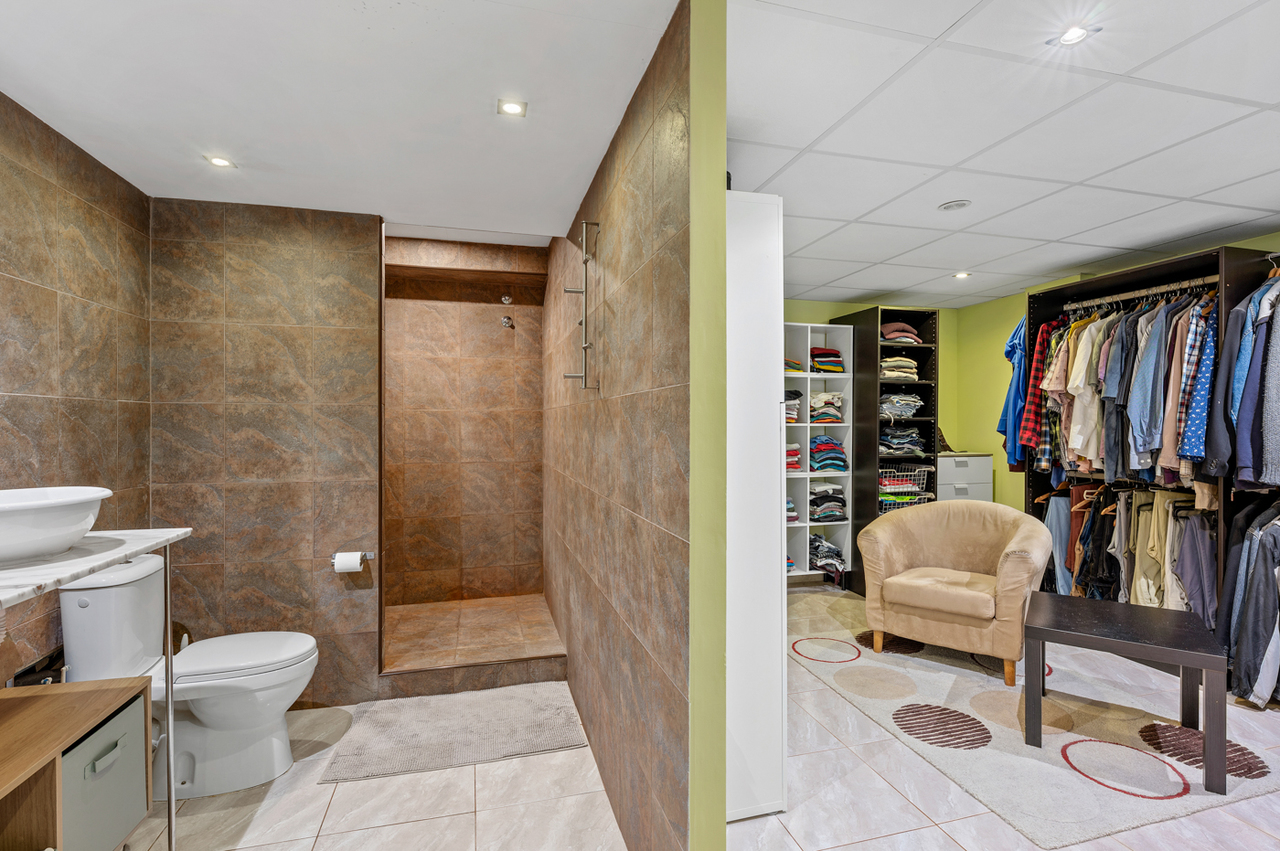 Master bedroom in terraced for sale in San Miguel de Salinas
