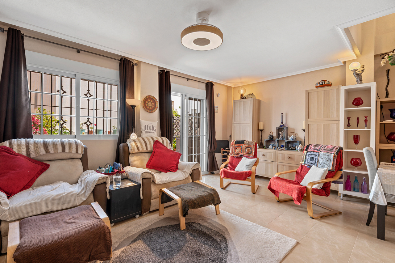 Dining area in terraced for sale in San Miguel de Salinas