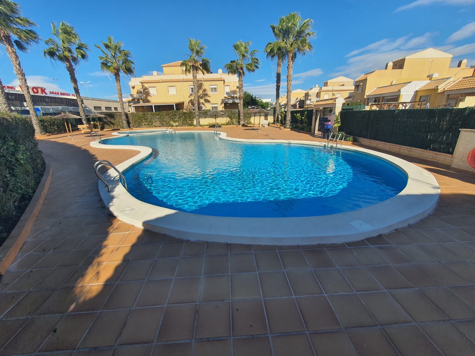 Master bedroom in terraced for sale in Rojales