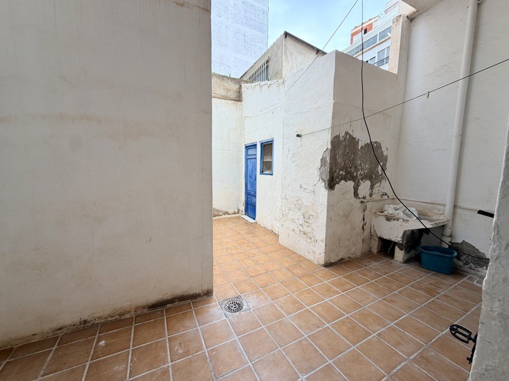 Pool area in apartment for sale in Torrevieja