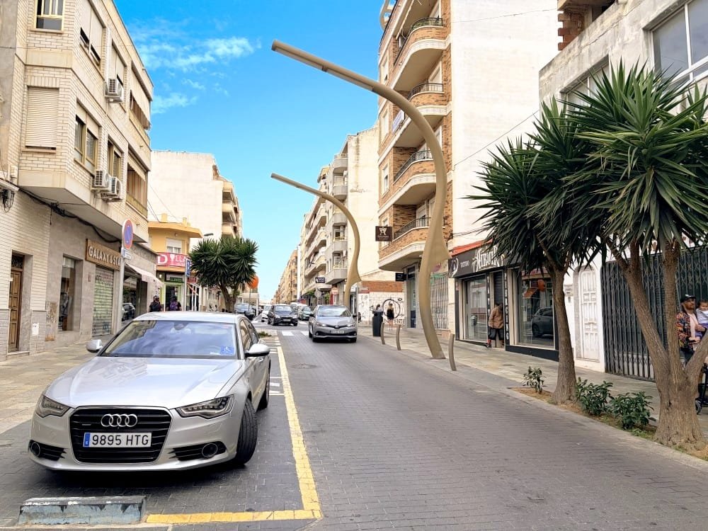 Master bedroom in apartment for sale in Torrevieja