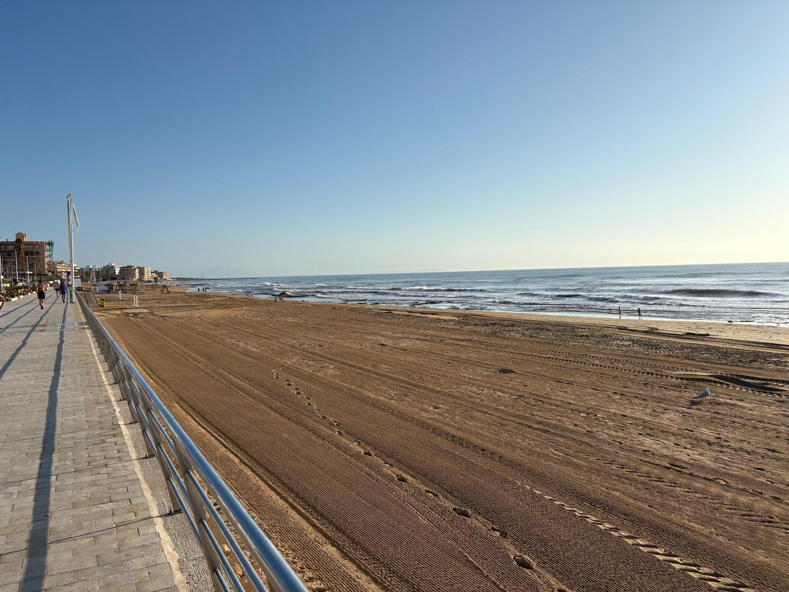 Terrace in apartment for sale in Torrevieja