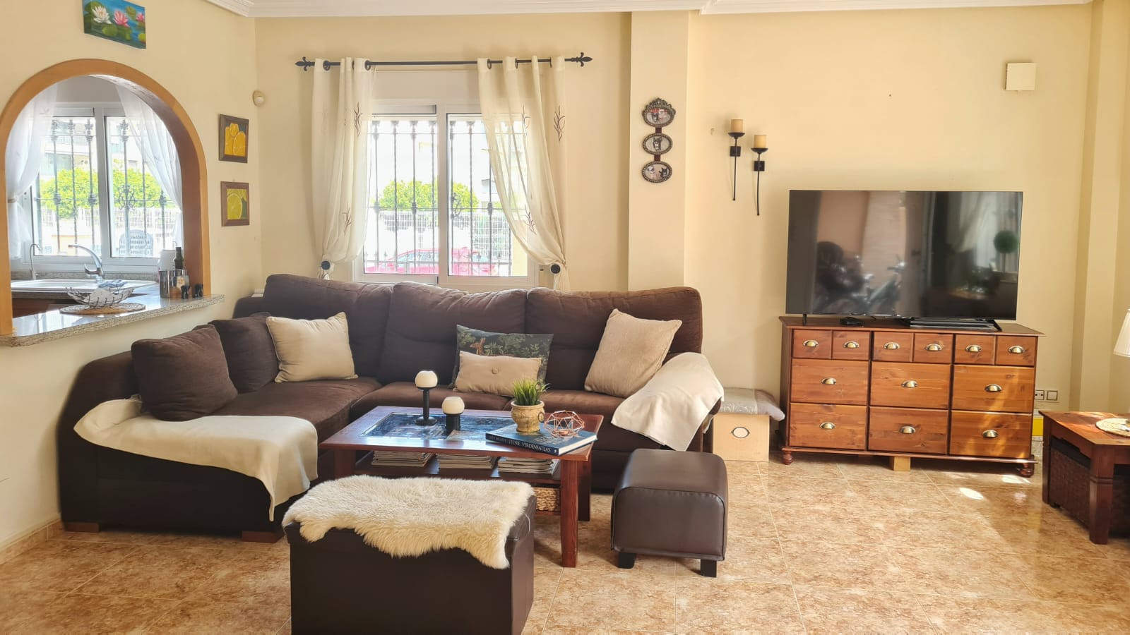 Exterior view in villa for sale in Orihuela Costa