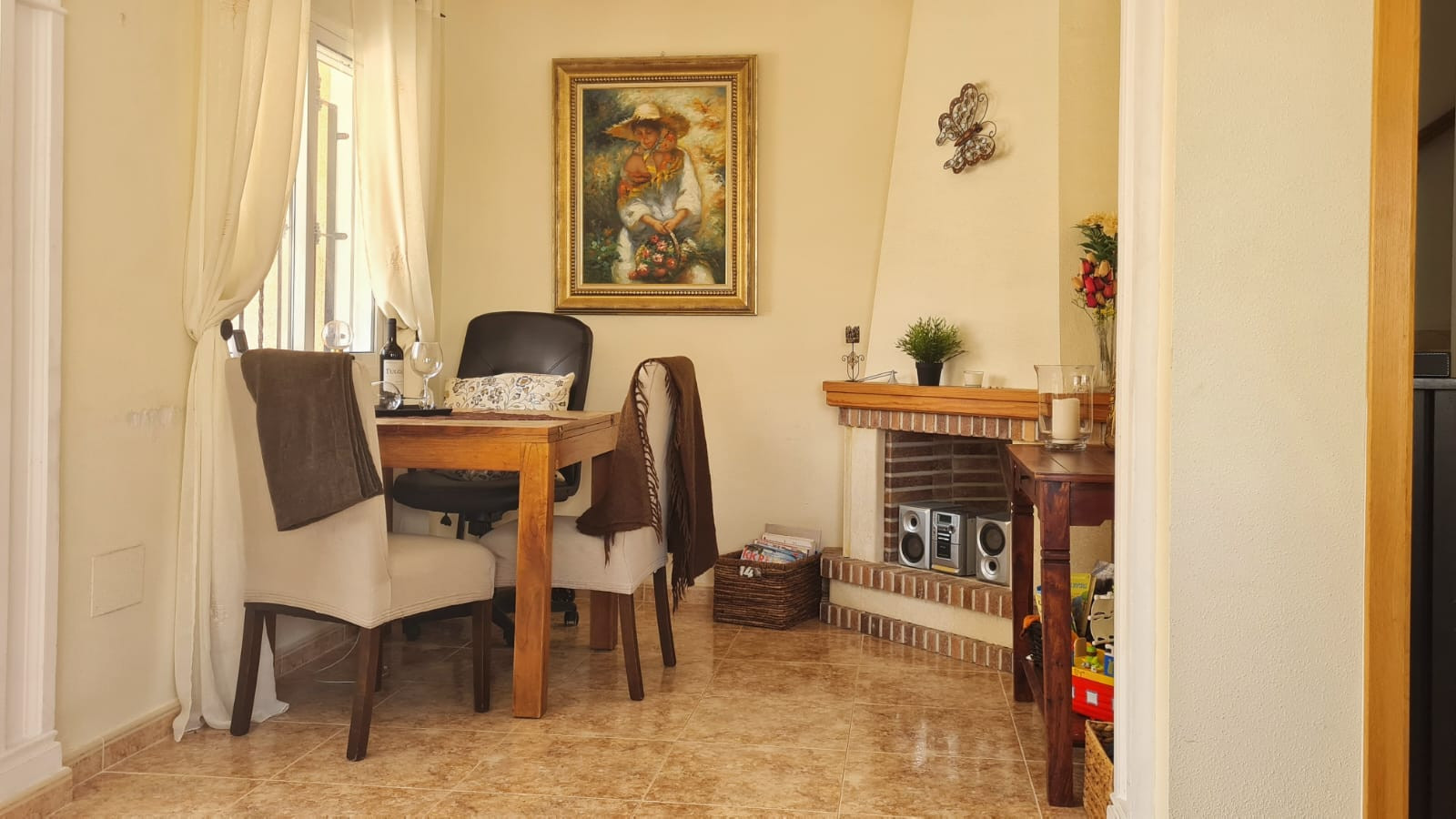 Living room in villa for sale in Orihuela Costa