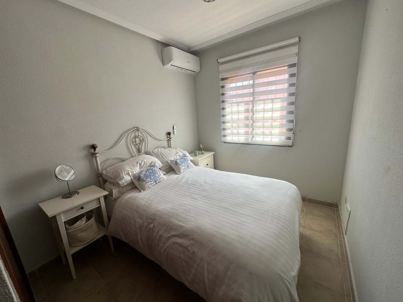 Terrace in apartment for sale in Torrevieja