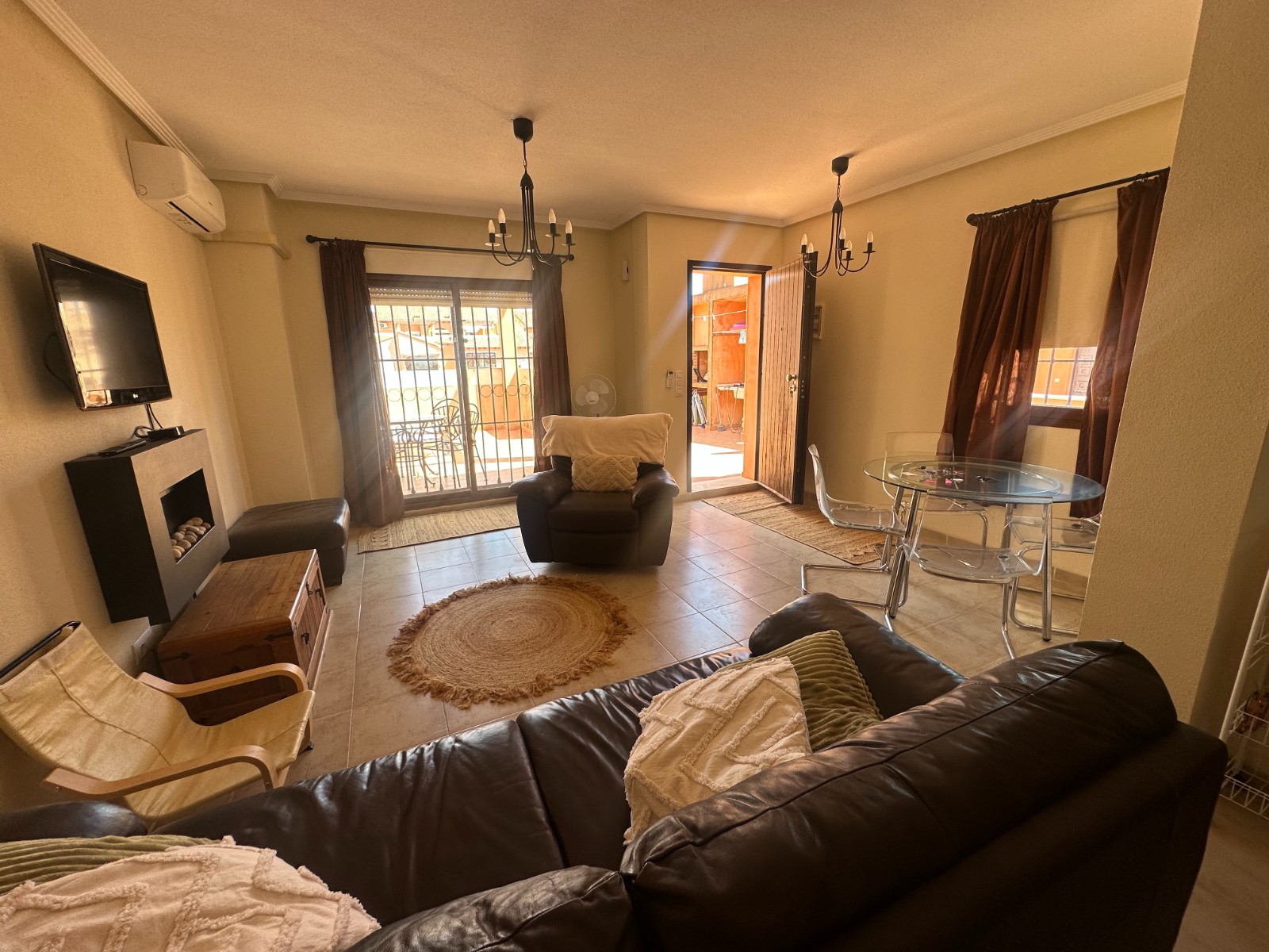 Dining area in apartment for sale in Torrevieja