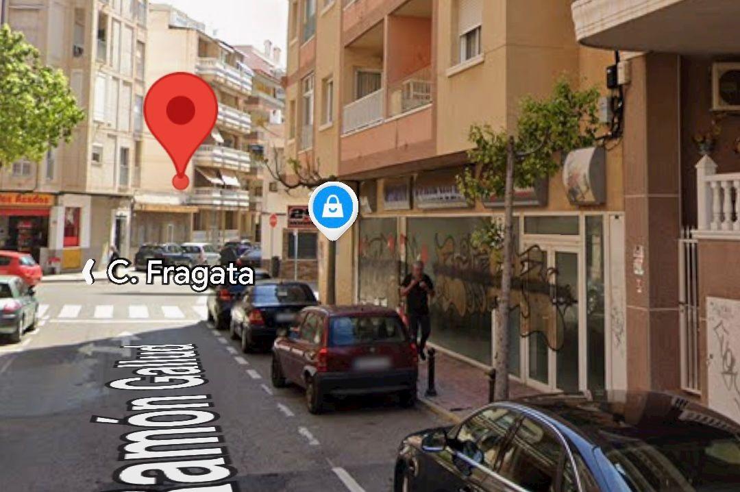 Pool area in commercial for sale in Torrevieja