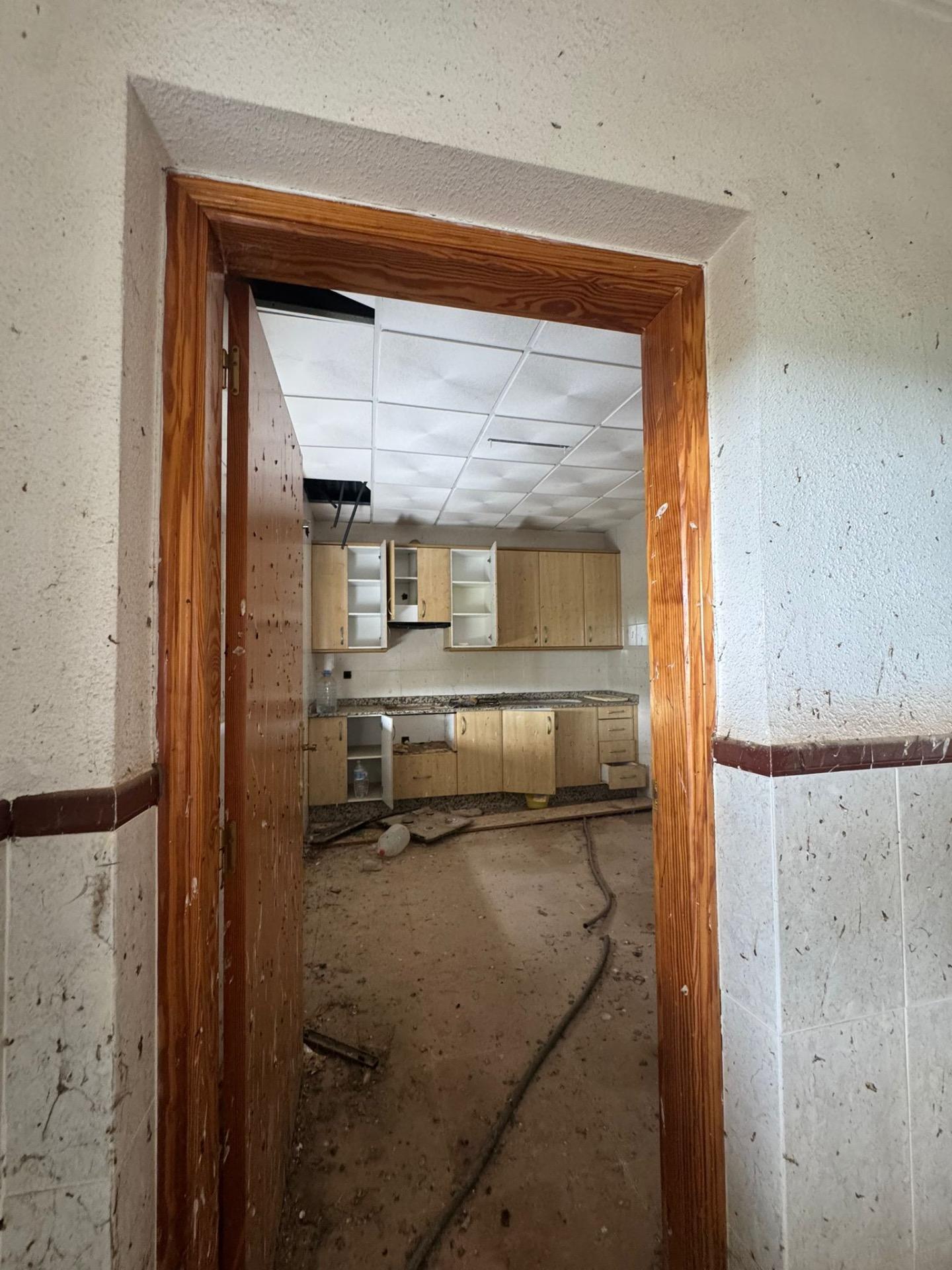 Kitchen in finca for sale in Abanilla