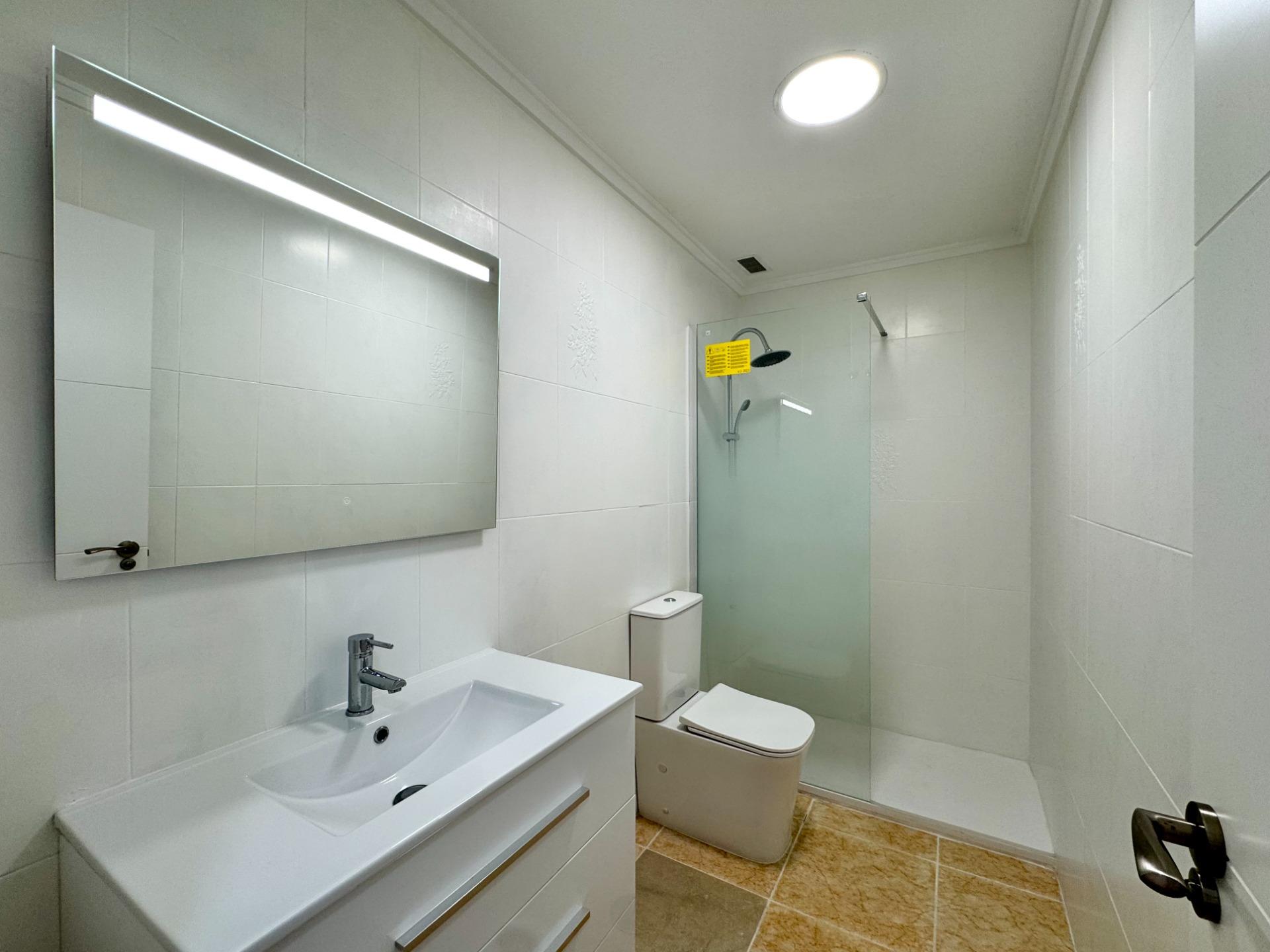 Terrace in apartment for sale in Torrevieja