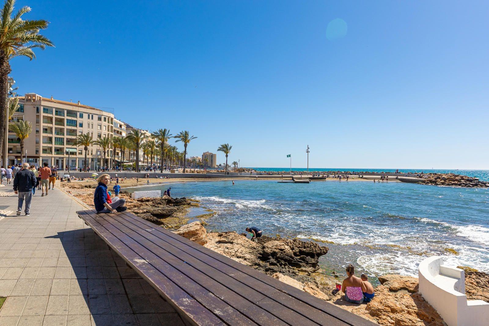 Dining area in apartment for sale in Torrevieja