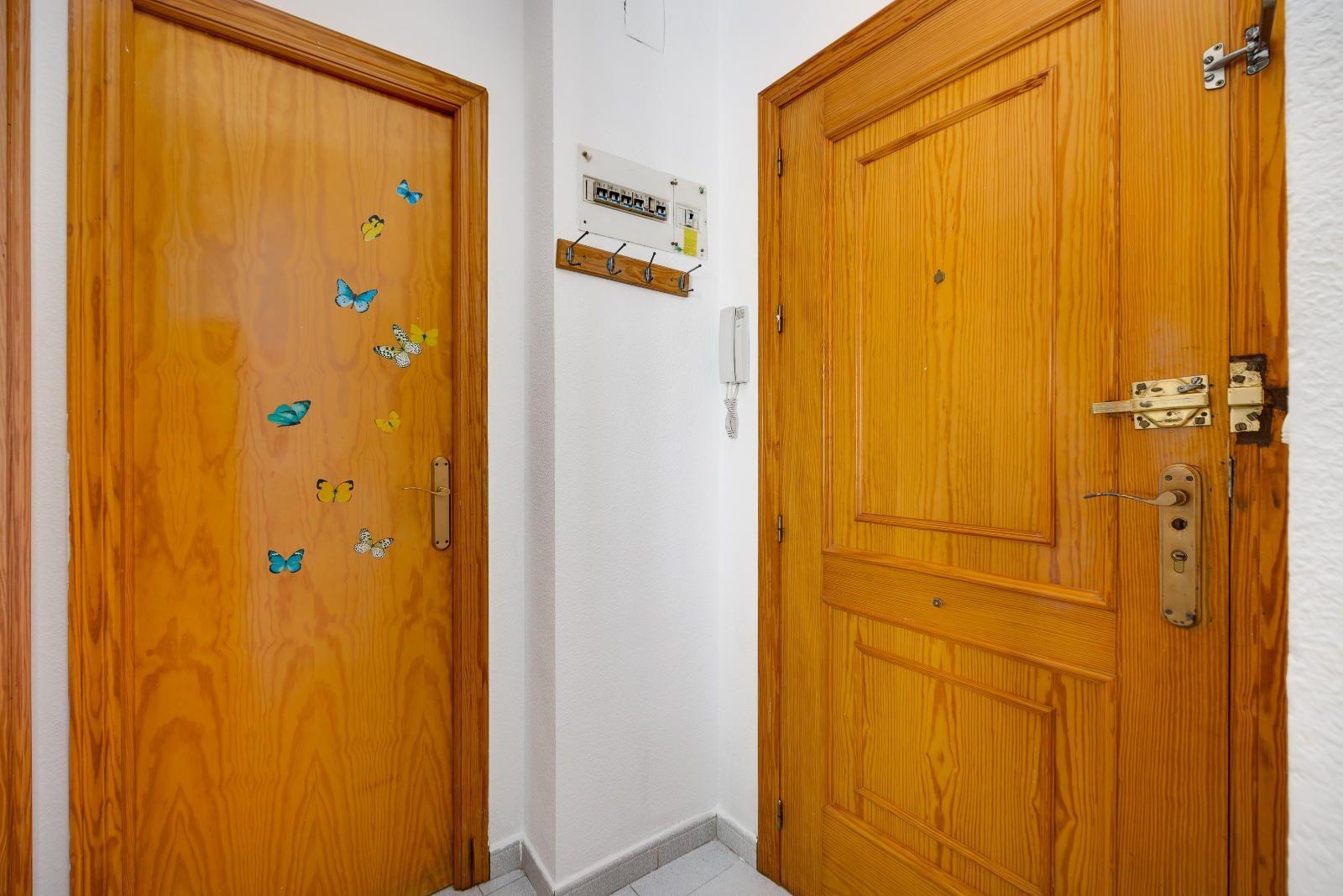 Terrace in apartment for sale in Torrevieja