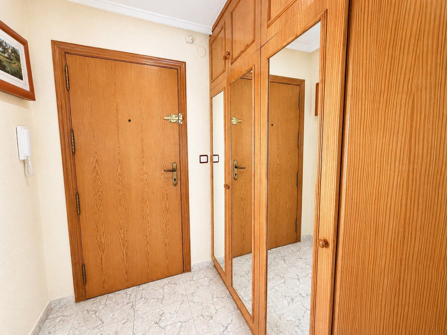 Garden in apartment for sale in Torrevieja