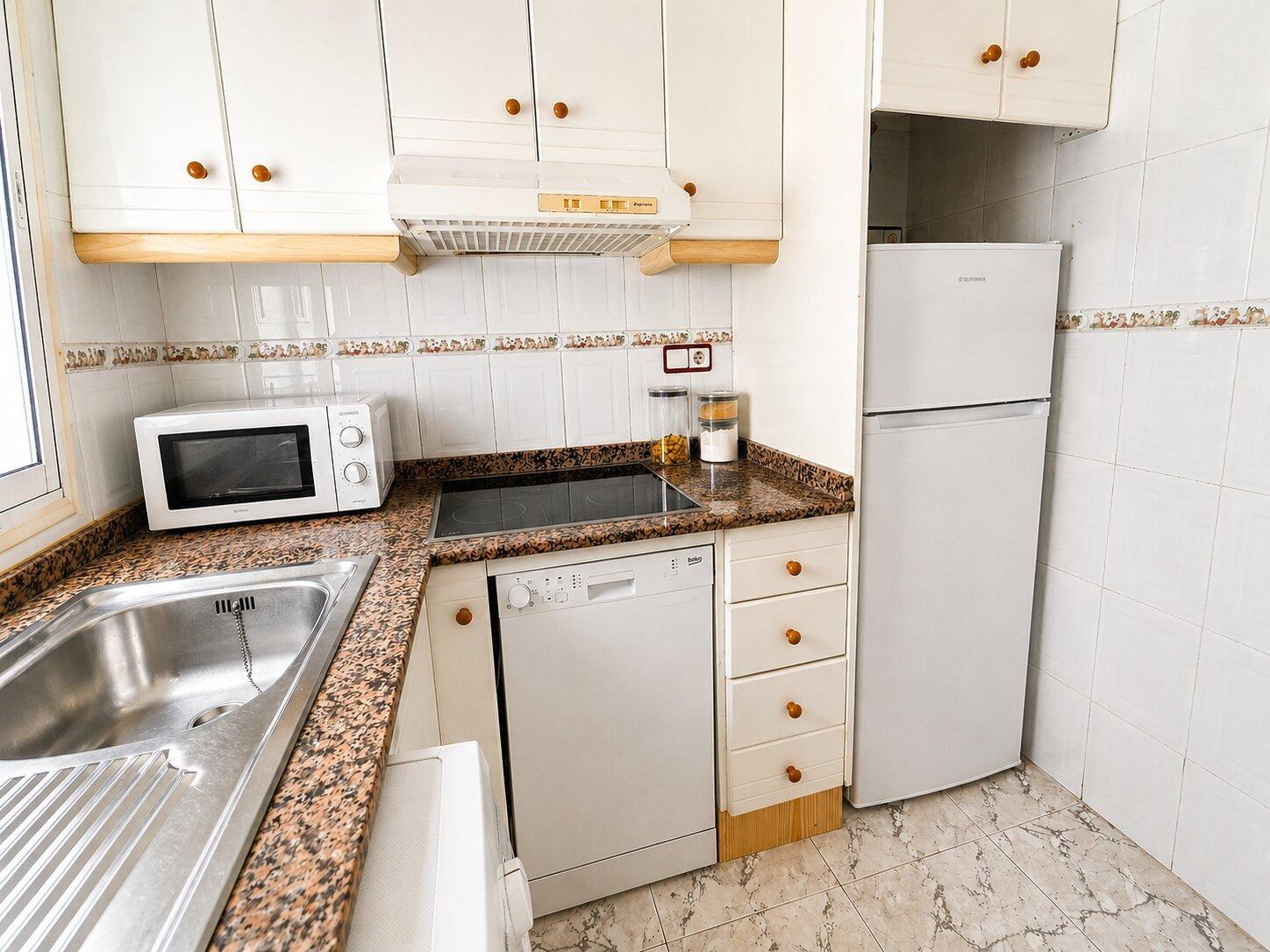 Bedroom in apartment for sale in Torrevieja