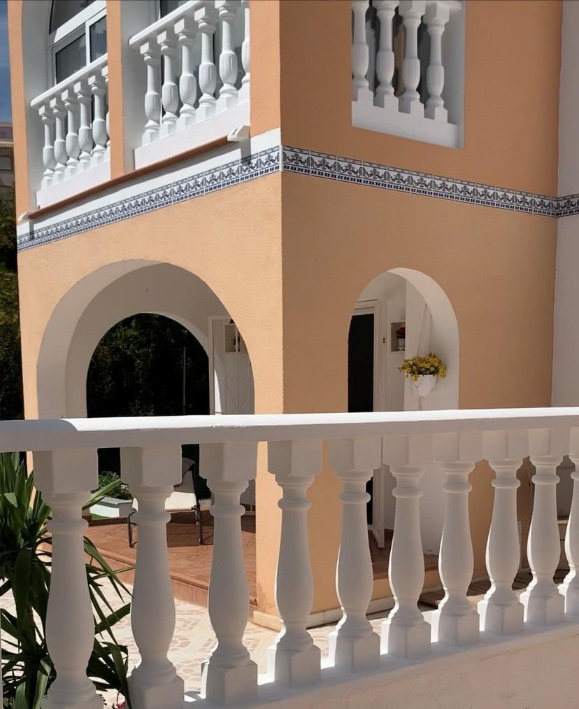 Pool area in apartment for sale in Torrevieja