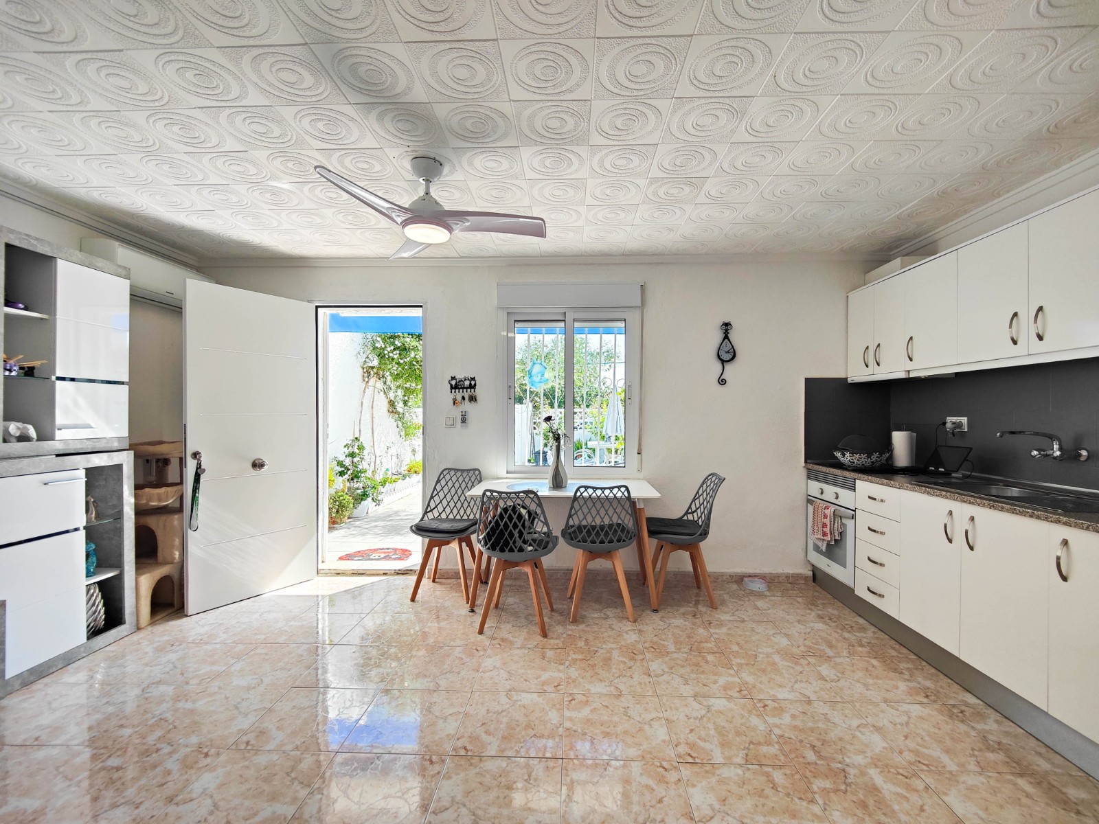Kitchen in terraced for sale in Torrevieja