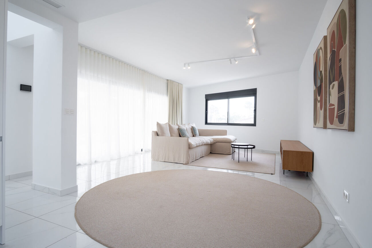 Dining area in villa for sale in Torrevieja