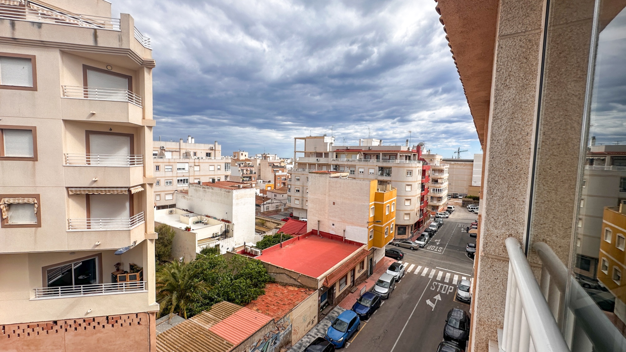 Bedroom in apartment for sale in Torrevieja