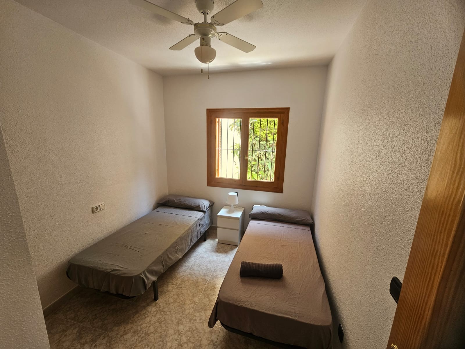 Garden in apartment for sale in Orihuela Costa