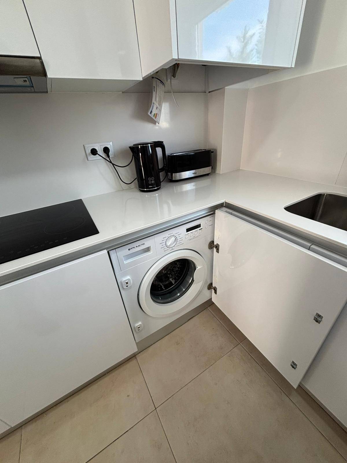 Bedroom in apartment for sale in Cabo Roig