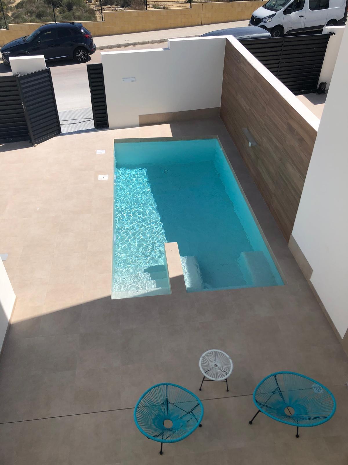 Terrace in villa for sale in Benijofar