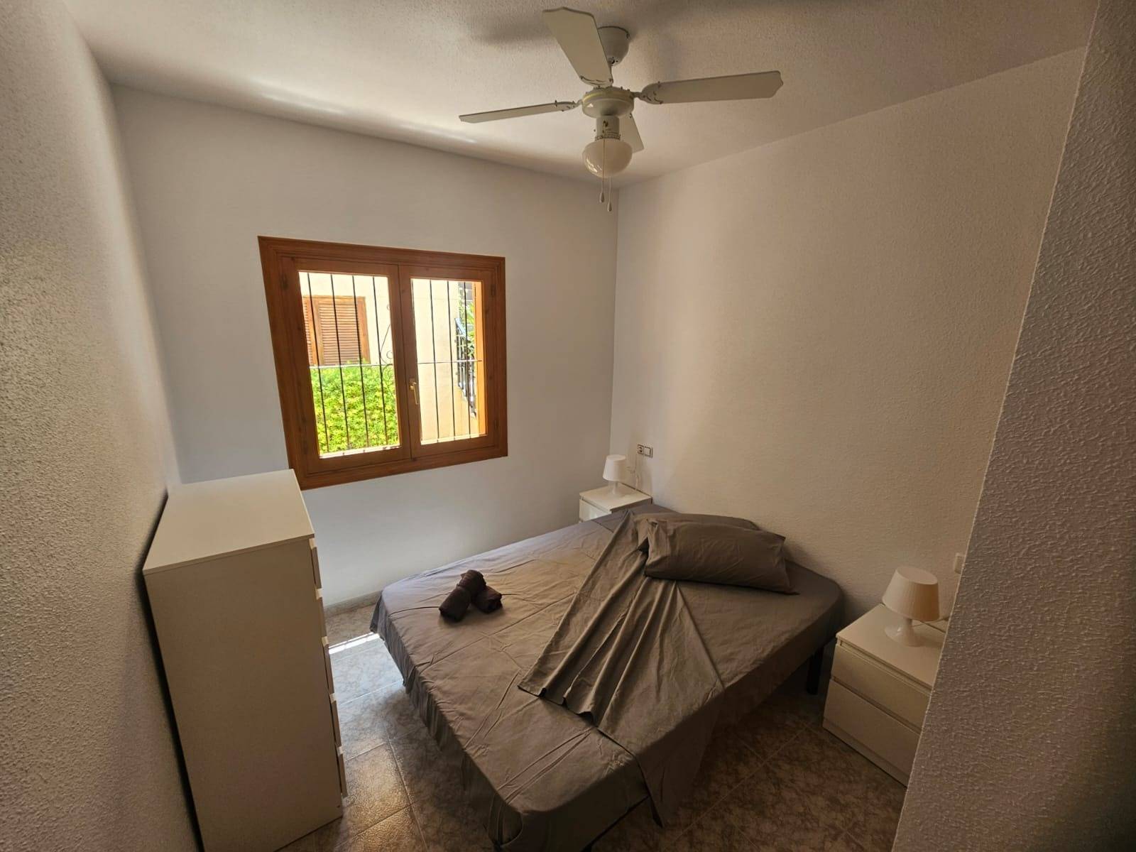 Garden in bungalow for sale in Orihuela Costa