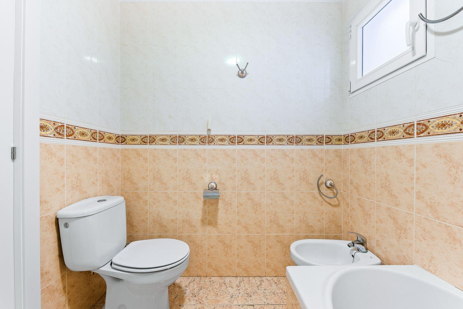 Living room in apartment for sale in Torrevieja