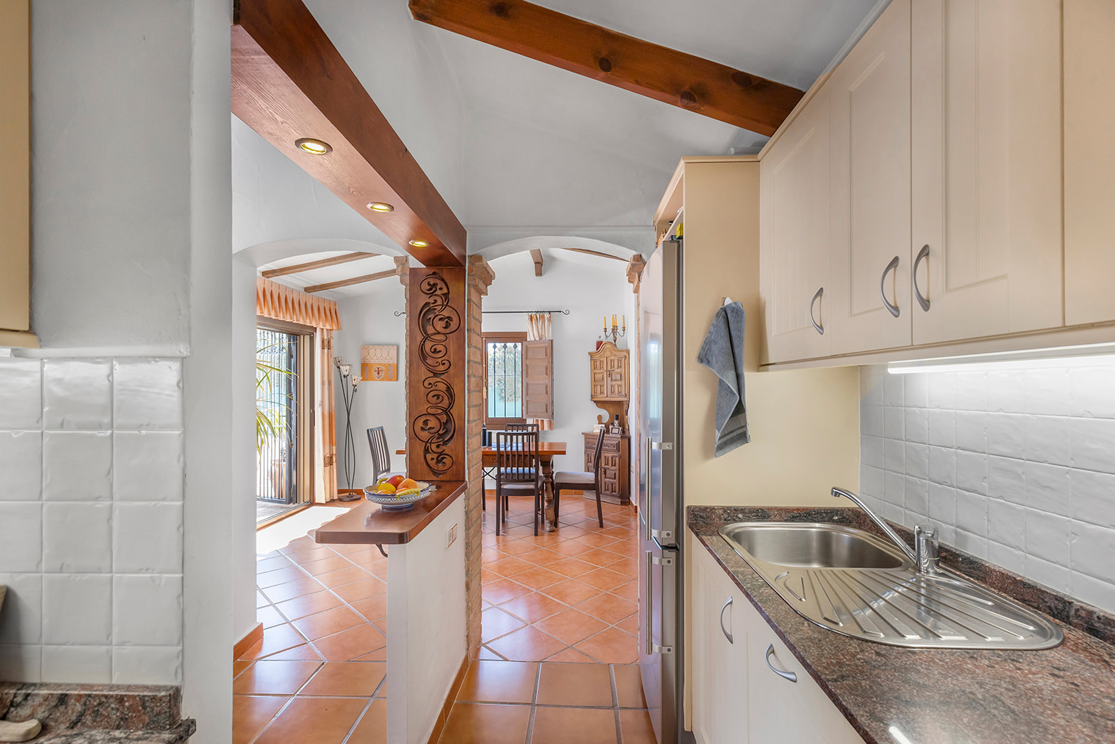 Dining area in villa for sale in Orihuela