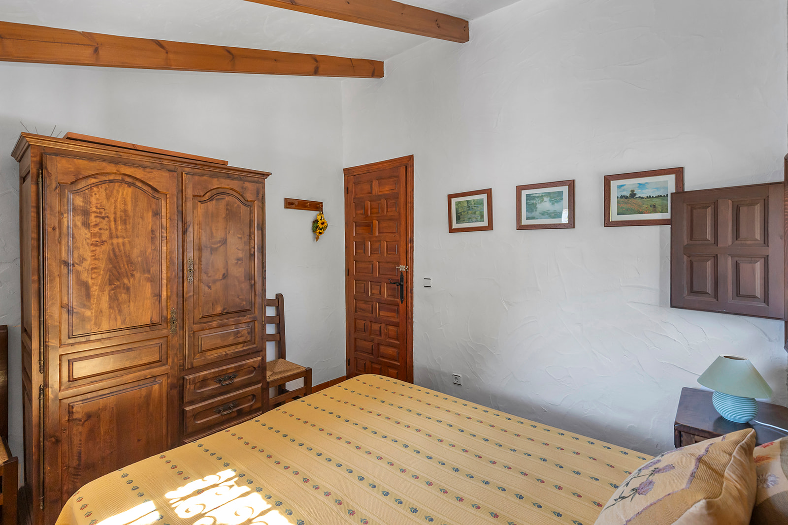Garden in villa for sale in Orihuela