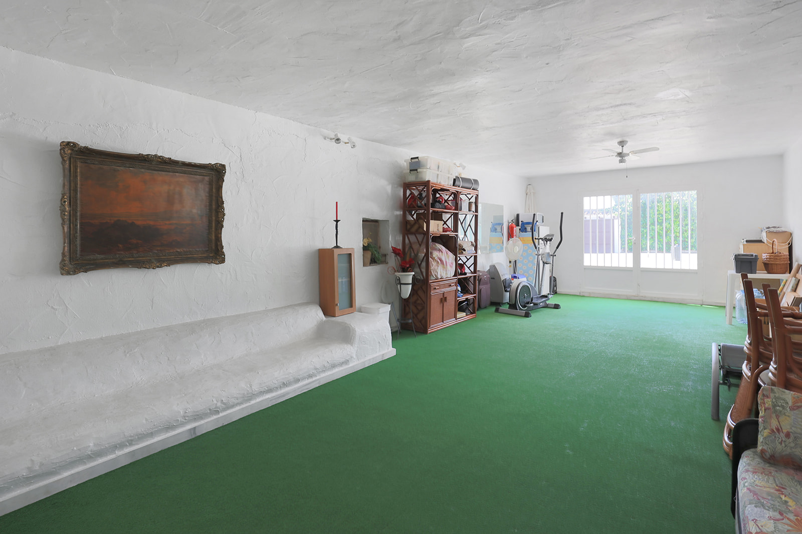 Living room in villa for sale in Orihuela