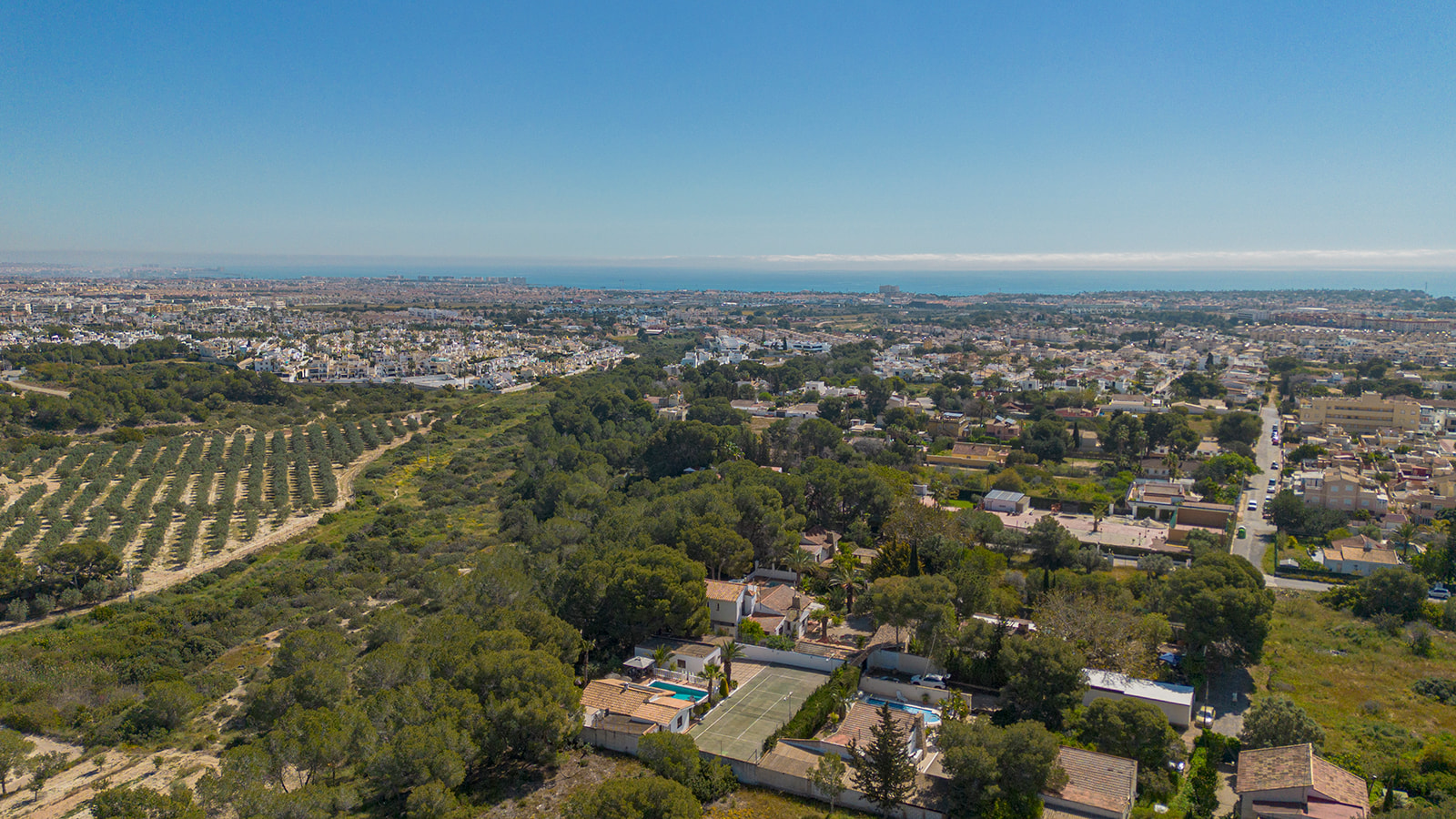 Terrace in villa for sale in Orihuela