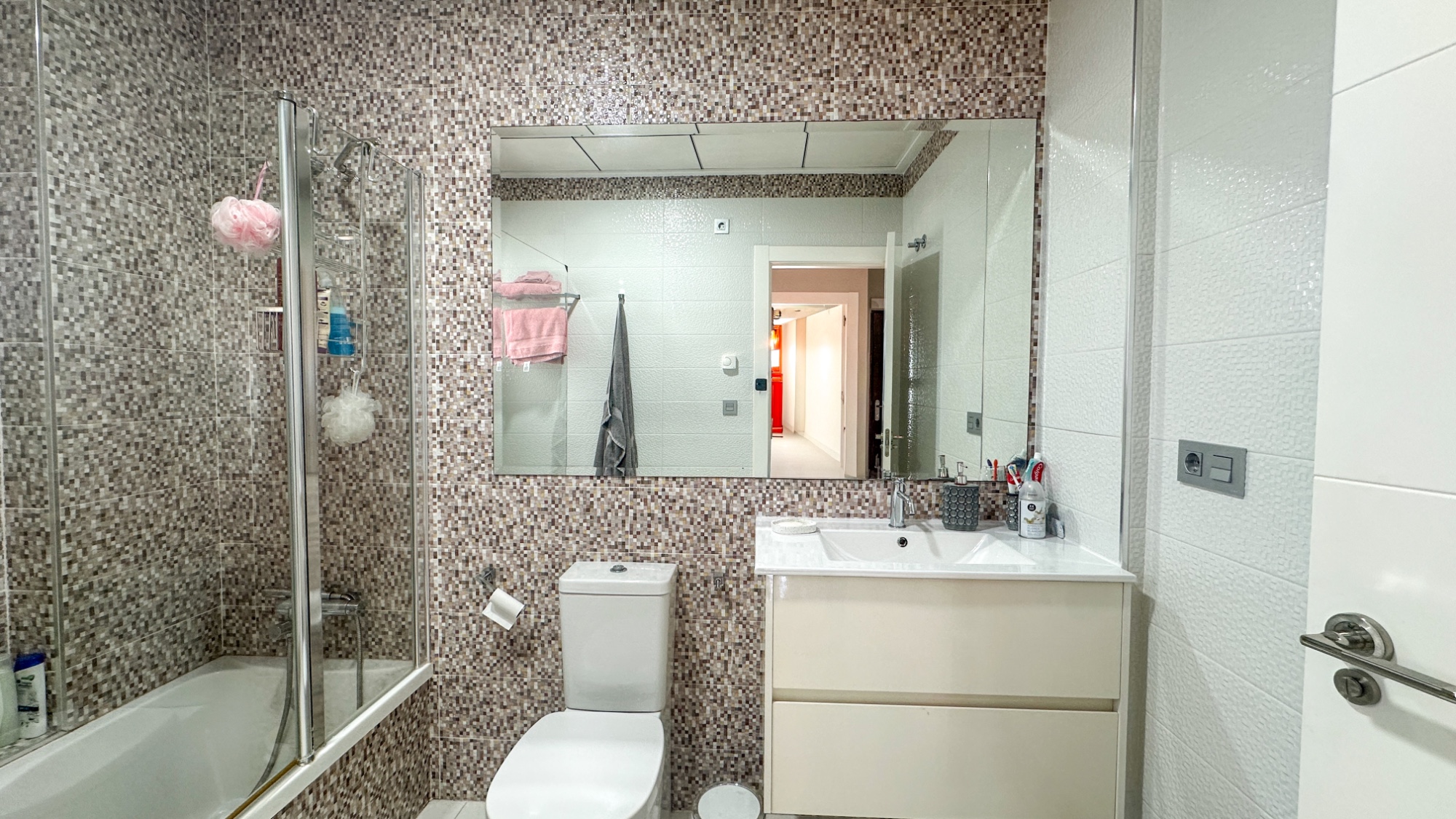 Garden in villa for sale in Orihuela Costa