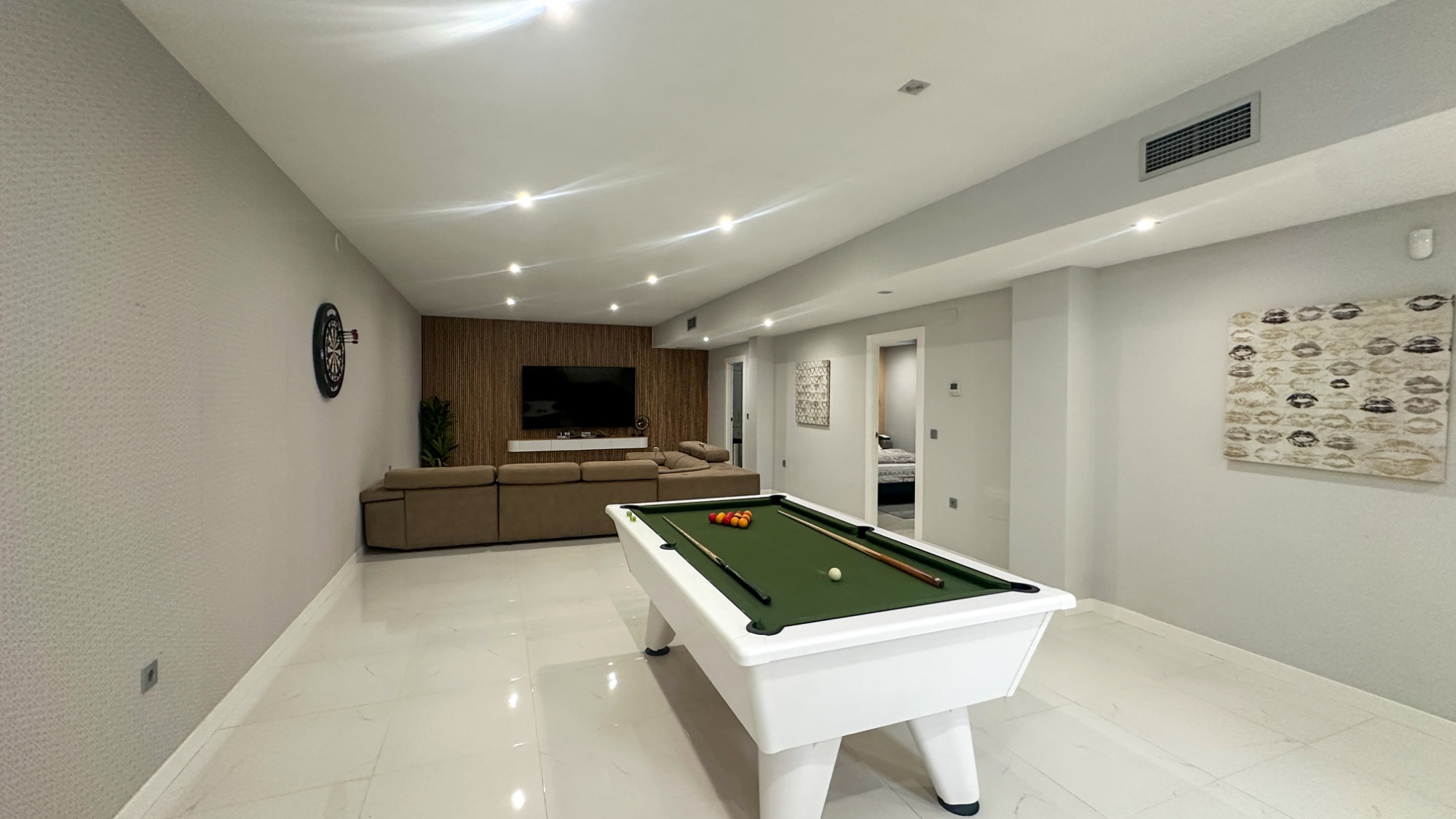 Kitchen in villa for sale in Orihuela Costa