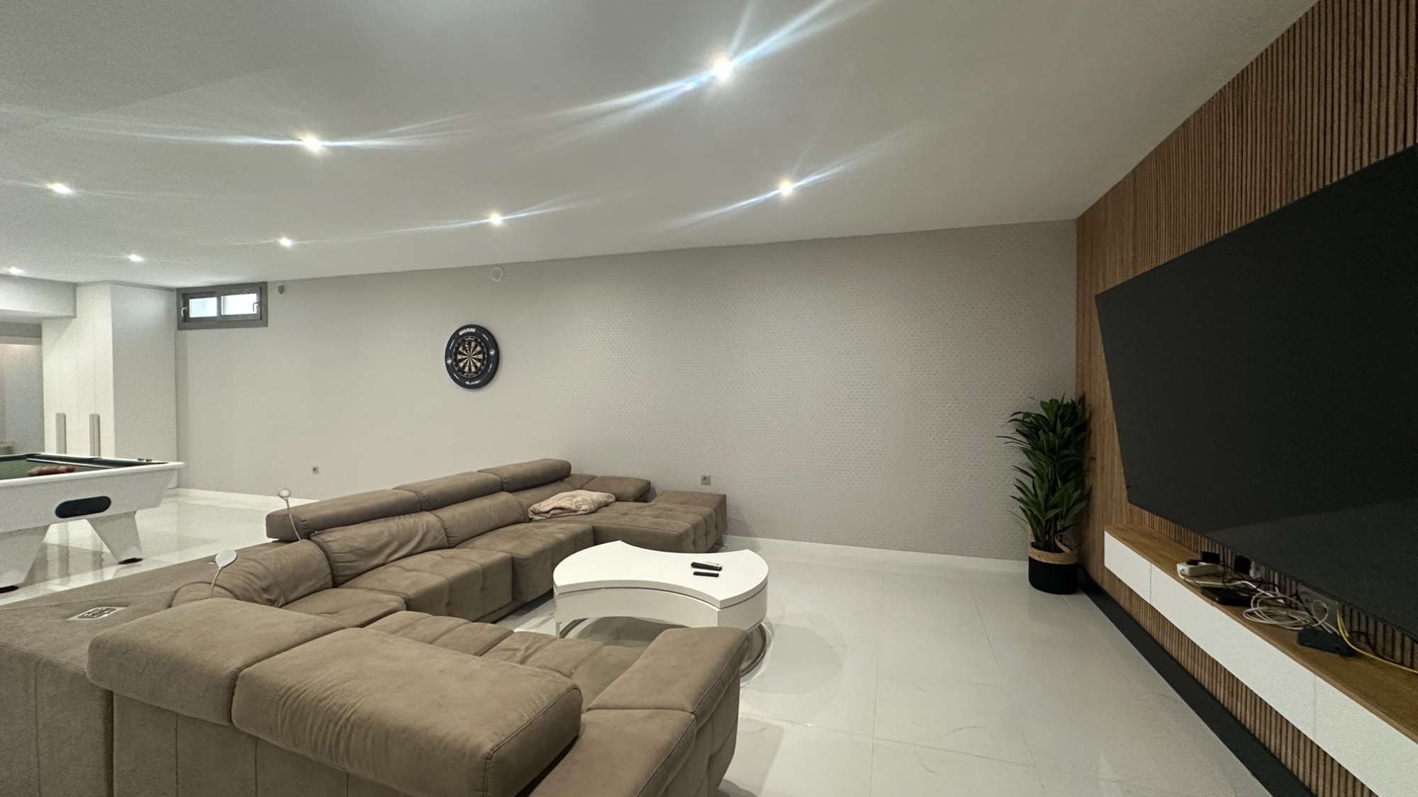 Garden in villa for sale in Orihuela Costa
