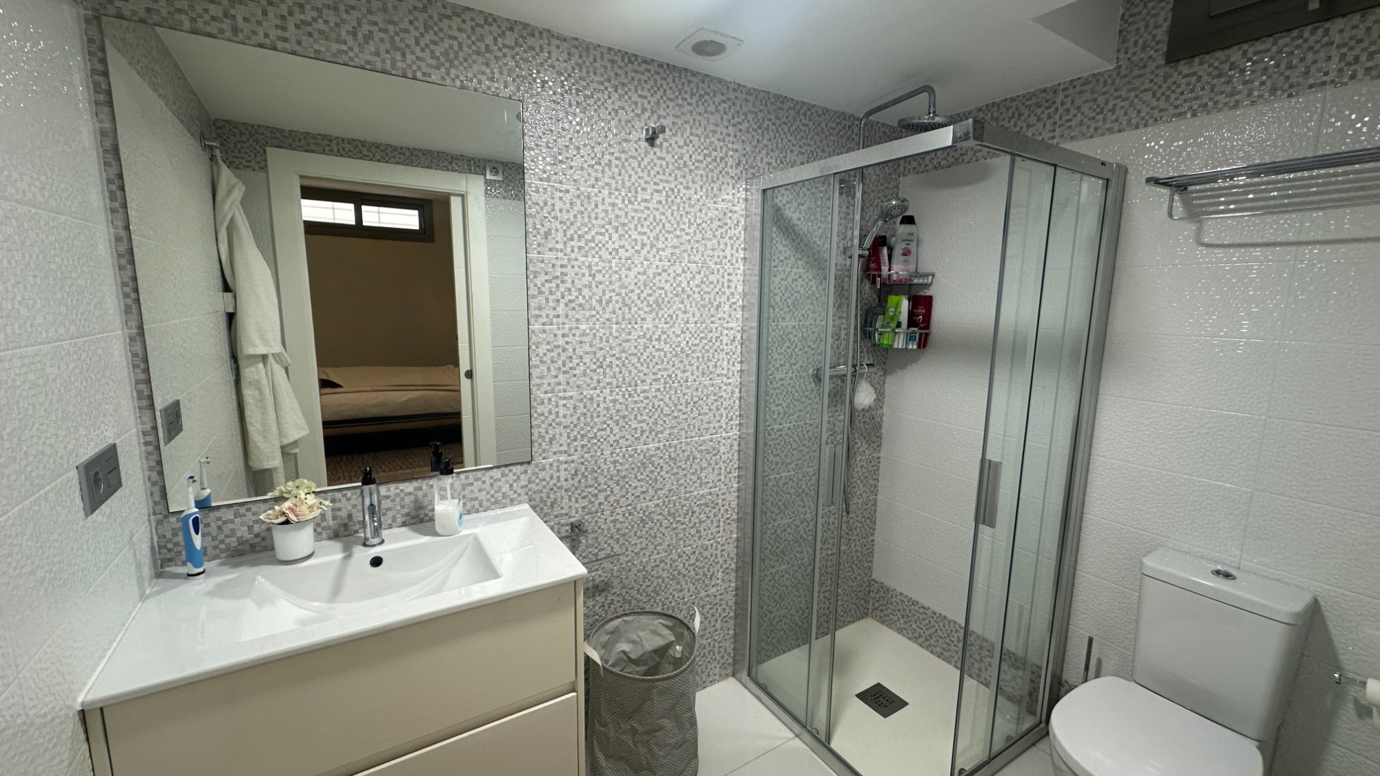 Kitchen in villa for sale in Orihuela Costa