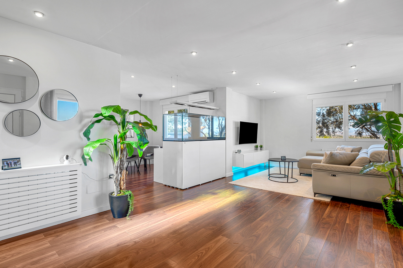Dining area in villa for sale in Ciudad De Las Comunicaciones