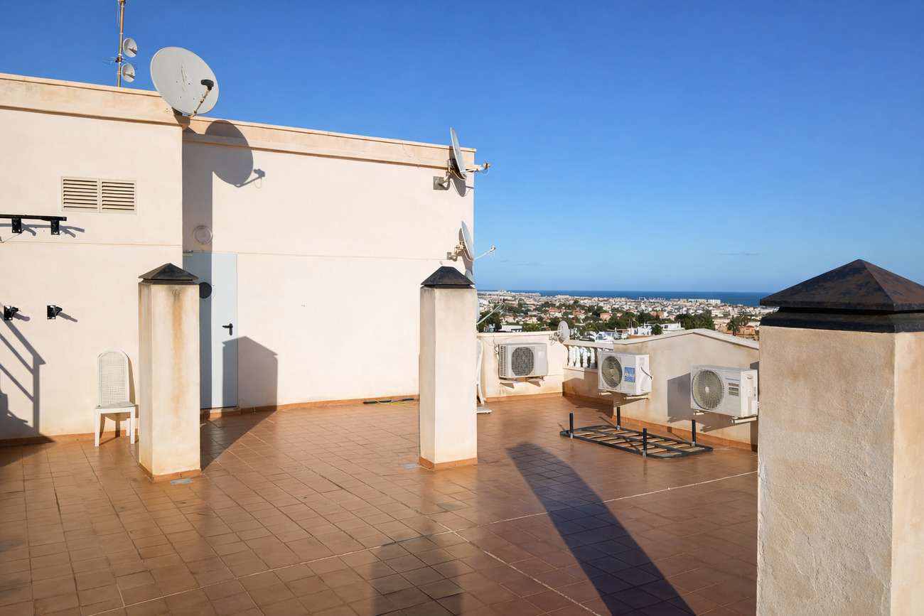 Bathroom in apartment for sale in Lomas de Caboroig