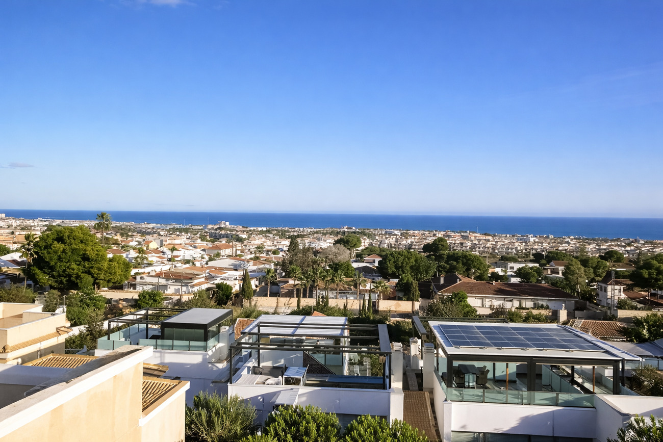 Exterior view in apartment for sale in Lomas de Caboroig