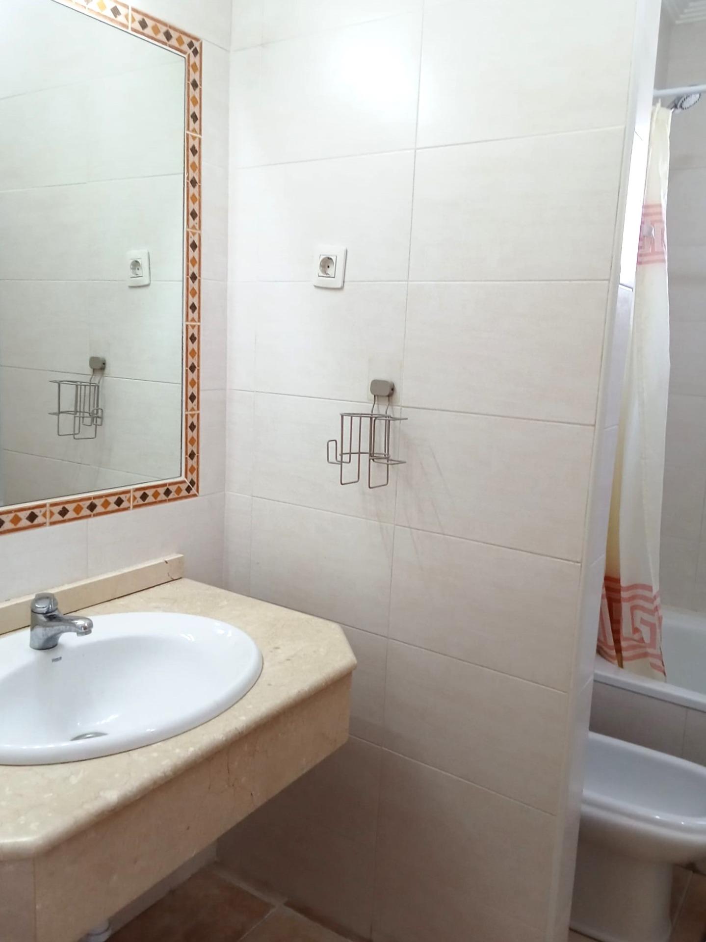 Garden in penthouse for sale in Torrevieja