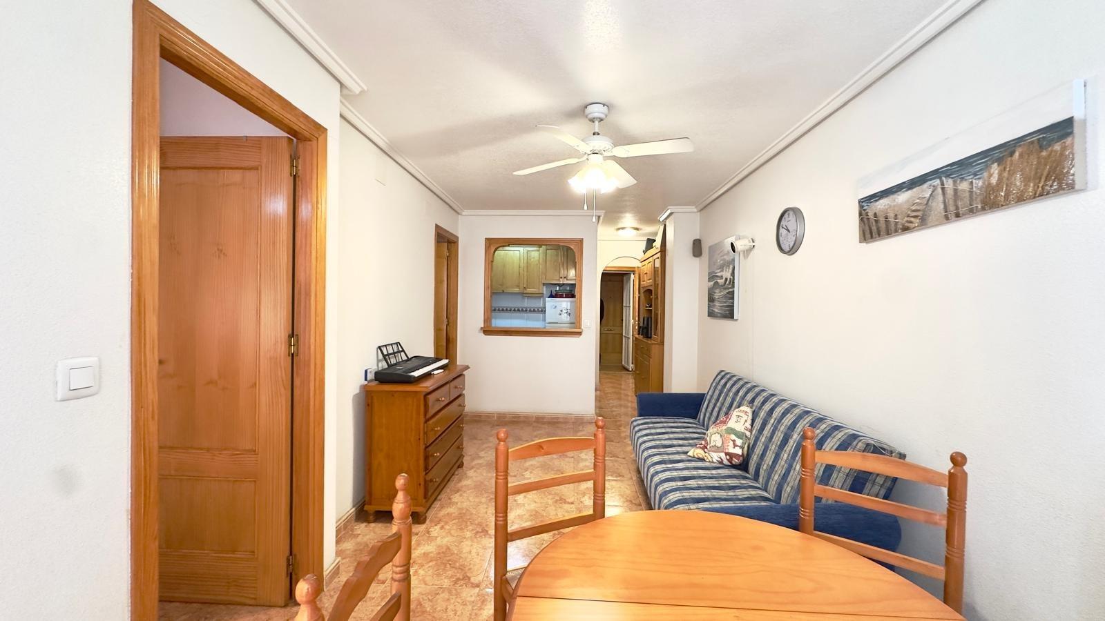 Kitchen in apartment for sale in Torrevieja