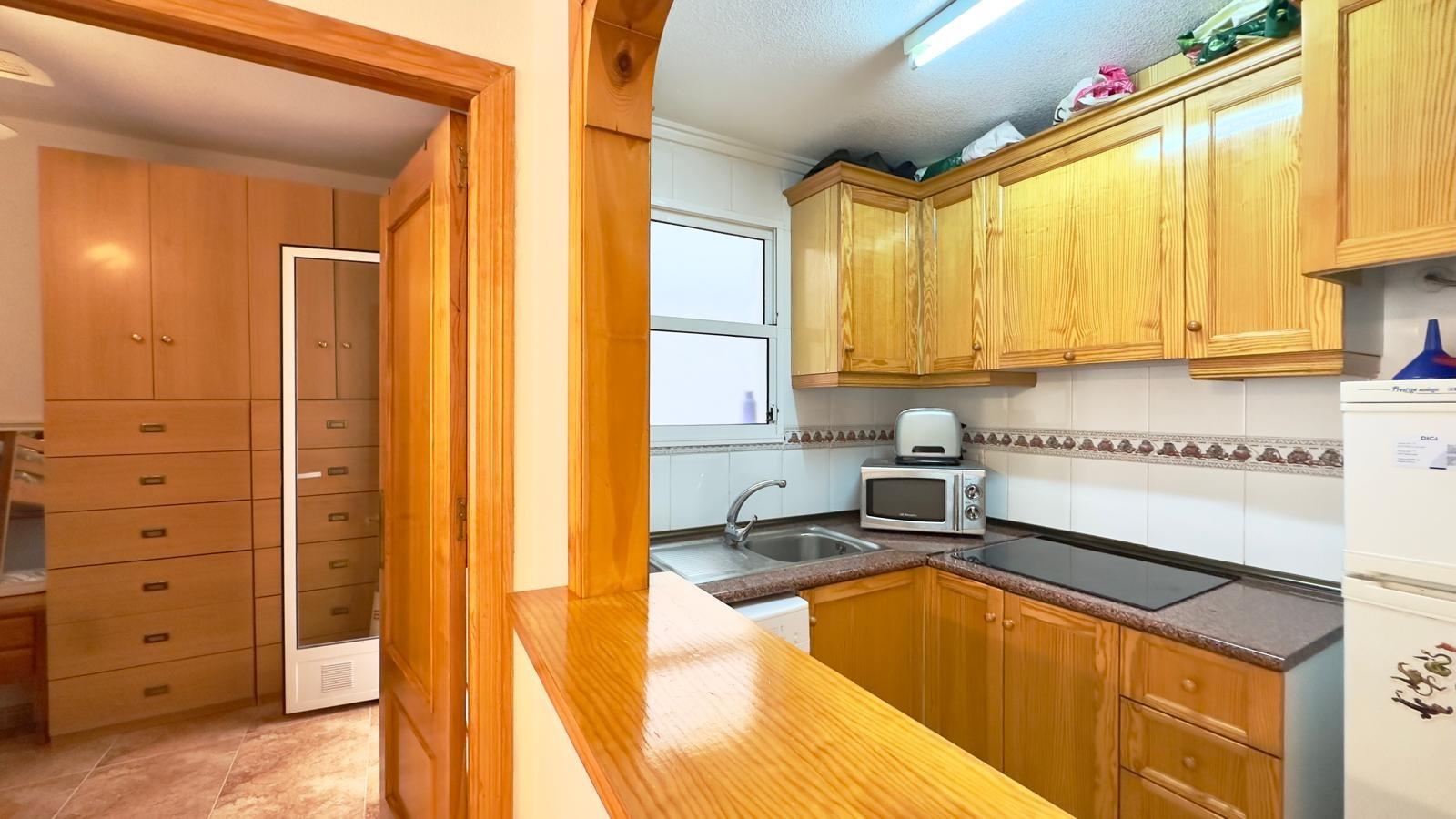 Master bedroom in apartment for sale in Torrevieja