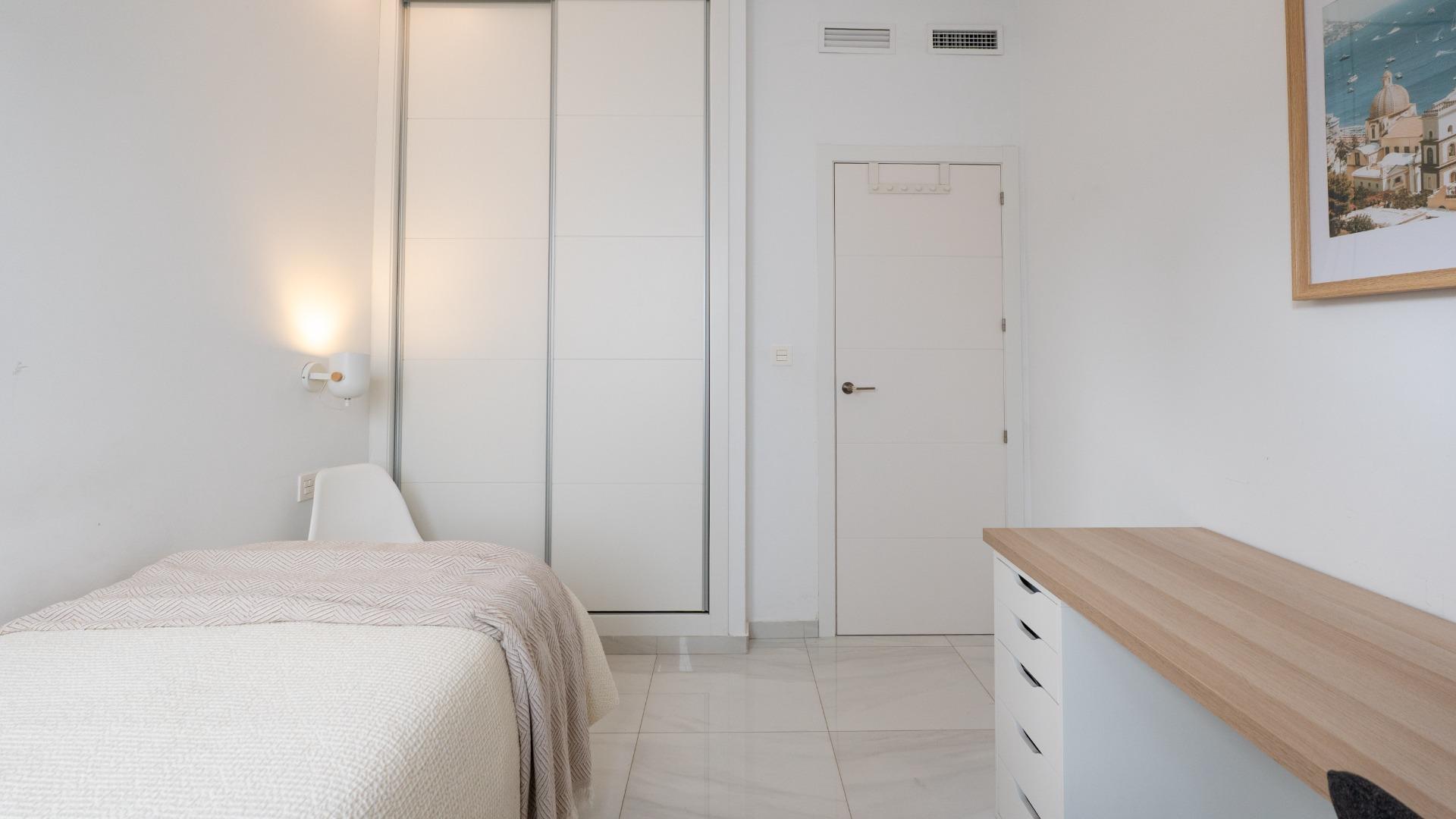 Bathroom in villa for sale in Bigastro
