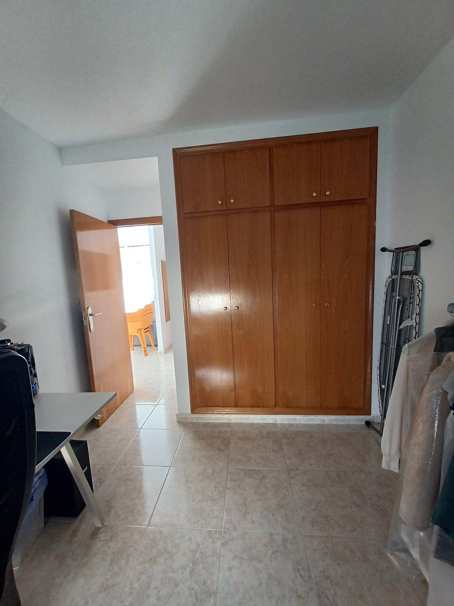 Terrace in bungalow for sale in Los Alcazares