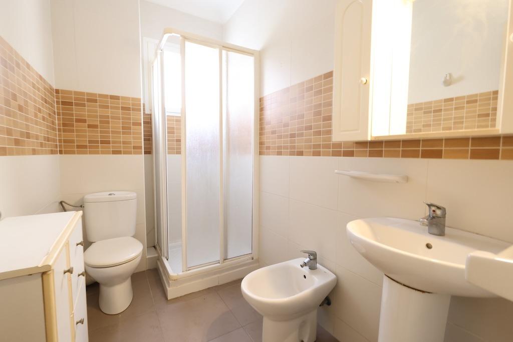 Kitchen in apartment for sale in Torrevieja