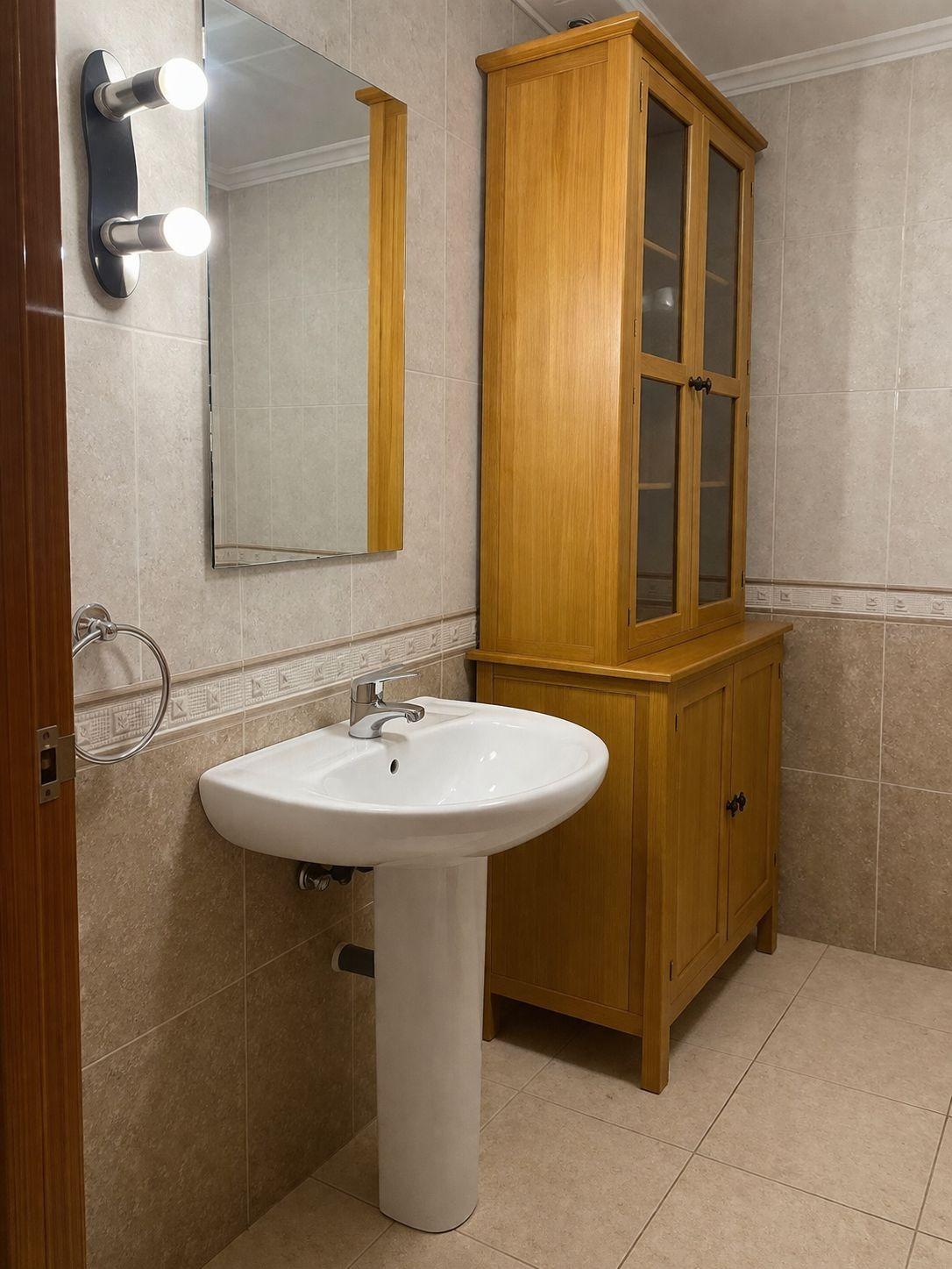 Bathroom in apartment for sale in Orihuela Costa