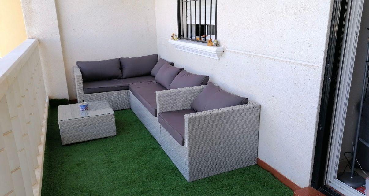 Bedroom in apartment for sale in Orihuela Costa
