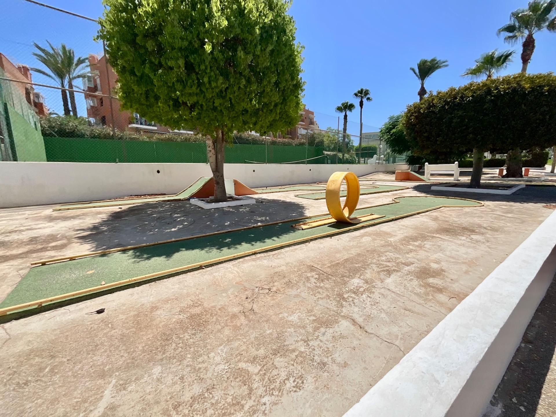 Bedroom in bungalow for sale in Torrevieja