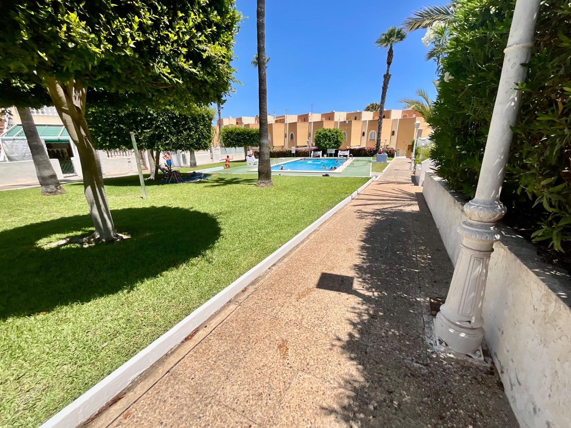 Dining area in bungalow for sale in Torrevieja