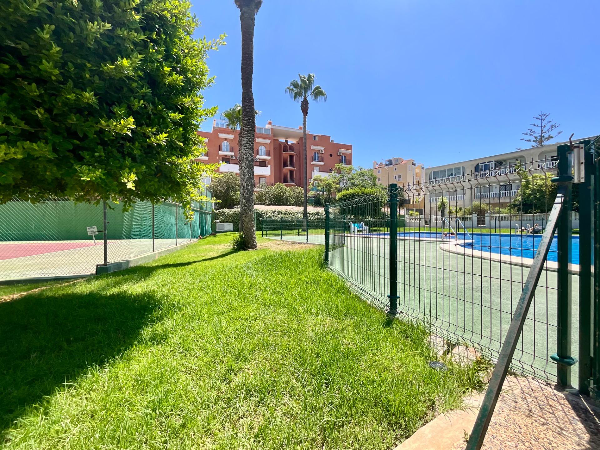 Bedroom in bungalow for sale in Torrevieja