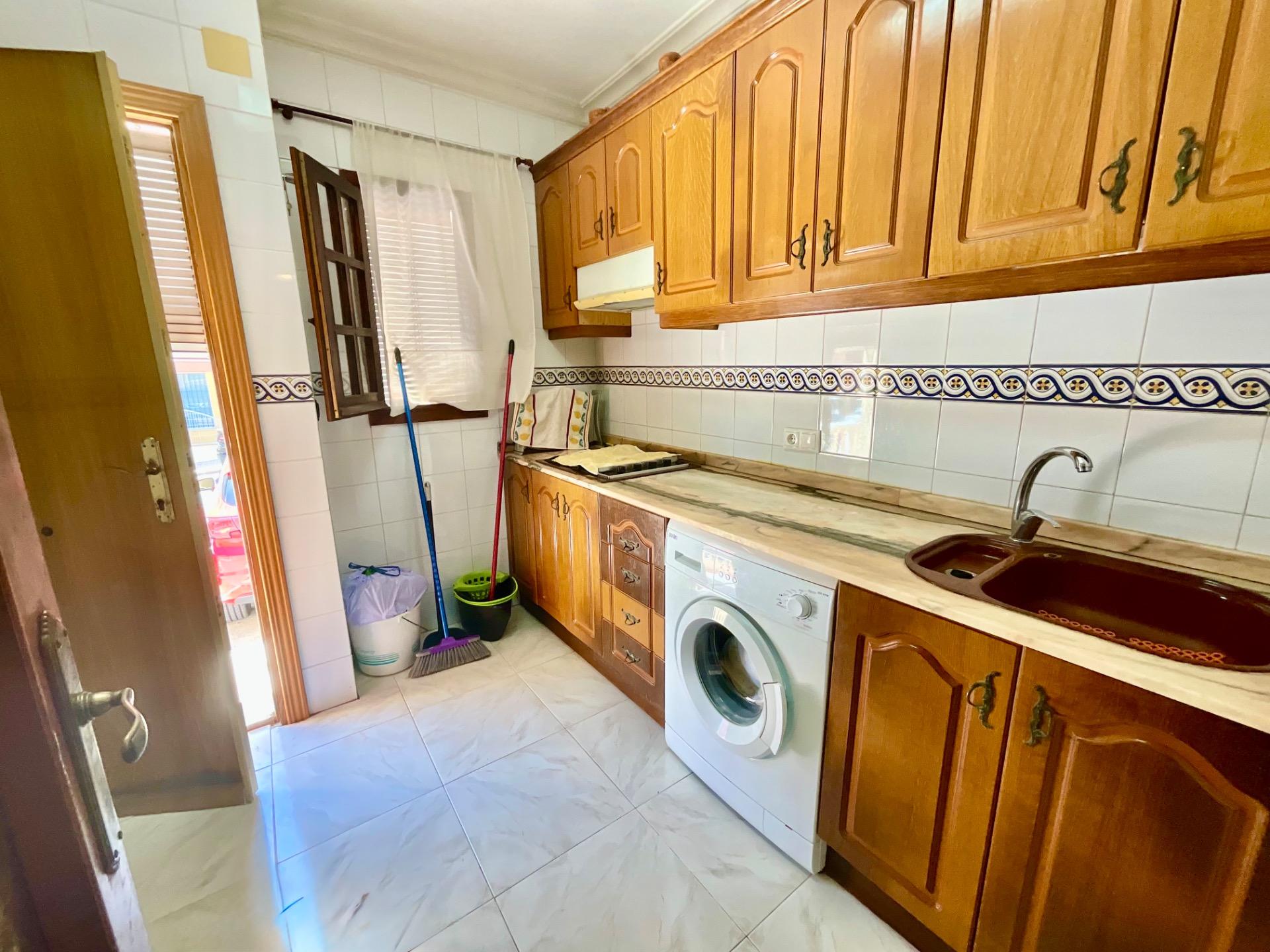 Bedroom in bungalow for sale in Torrevieja